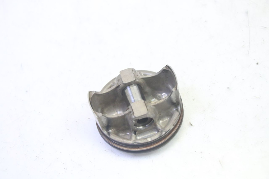 photo de CYLINDER BARREL PISTON YAMAHA TRICITY 300 (2020 - 2024) - Focus on structure