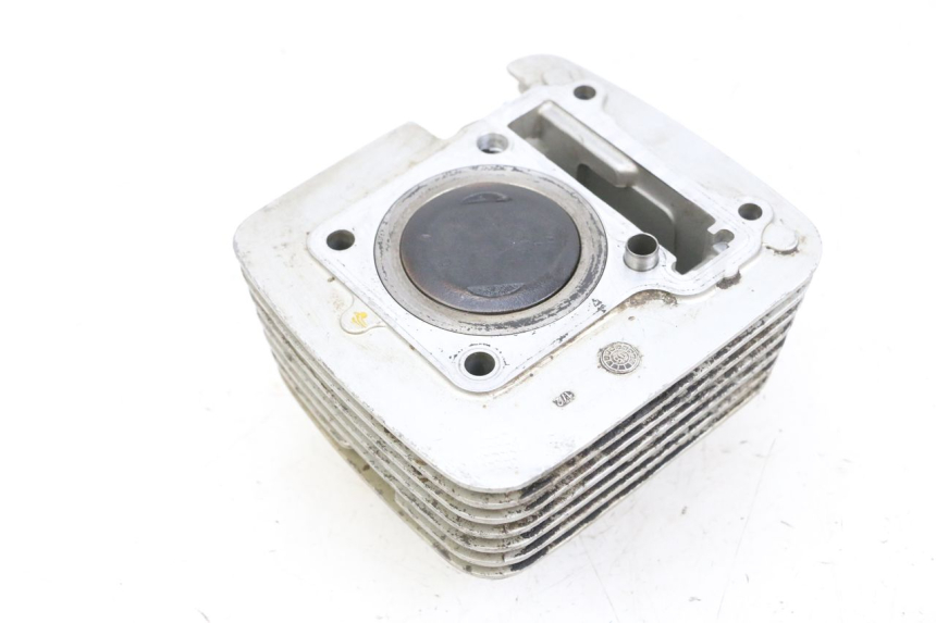 photo de CYLINDER BARREL PISTON YAMAHA TTR 125 (2000 - 2020) - Zoom on usage condition