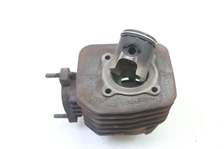photo de CYLINDER BARREL PISTON PEUGEOT VIVACITY NEW 2T 50 (2008 - 2017)