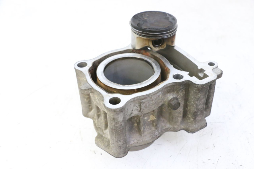photo de CYLINDER BARREL PISTON YAMAHA X-MAX XMAX 125 (2010 - 2014)