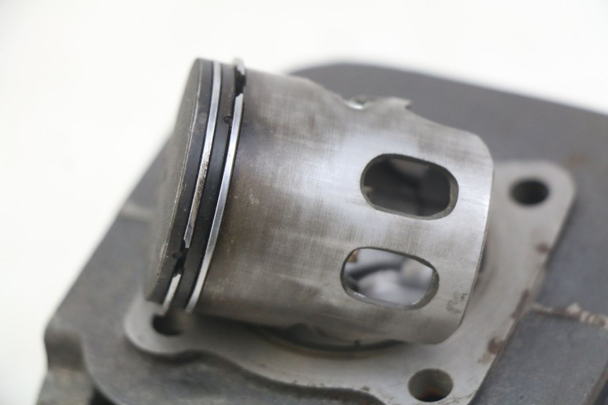 photo de CYLINDER PISTON YAMAHA SLIDER NAKED 50 (2004 - 2018)