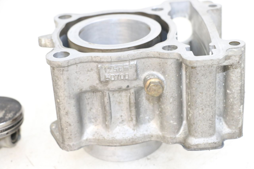 photo de CYLINDER BARREL PISTON YAMAHA X-MAX XMAX 125 (2010 - 2014)