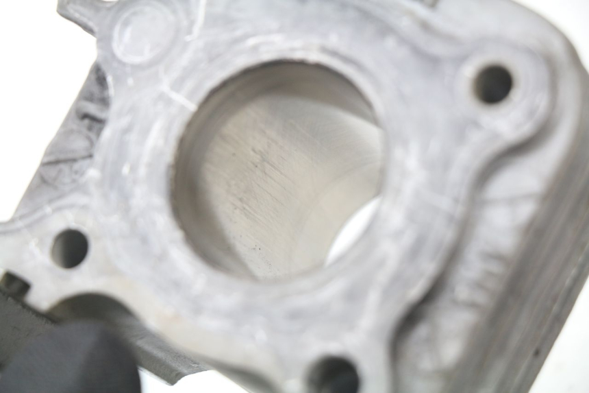 photo de CYLINDER BARREL SYM SYMPHONY 50 (2009 - 2015) - Alternative perspective