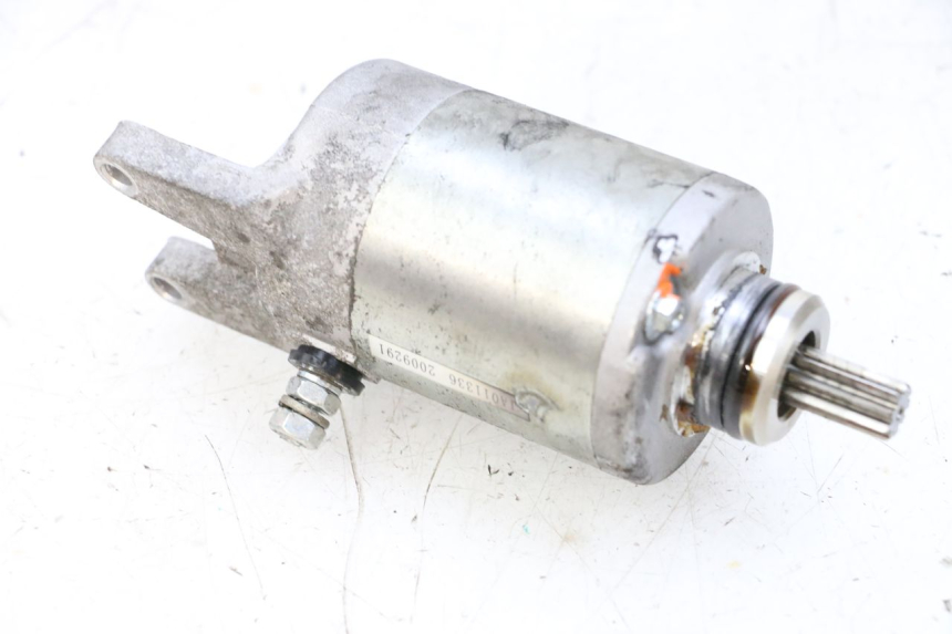 photo de STARTER PIAGGIO MP3 HPE 300 (2019 - 2026) - Alternative perspective