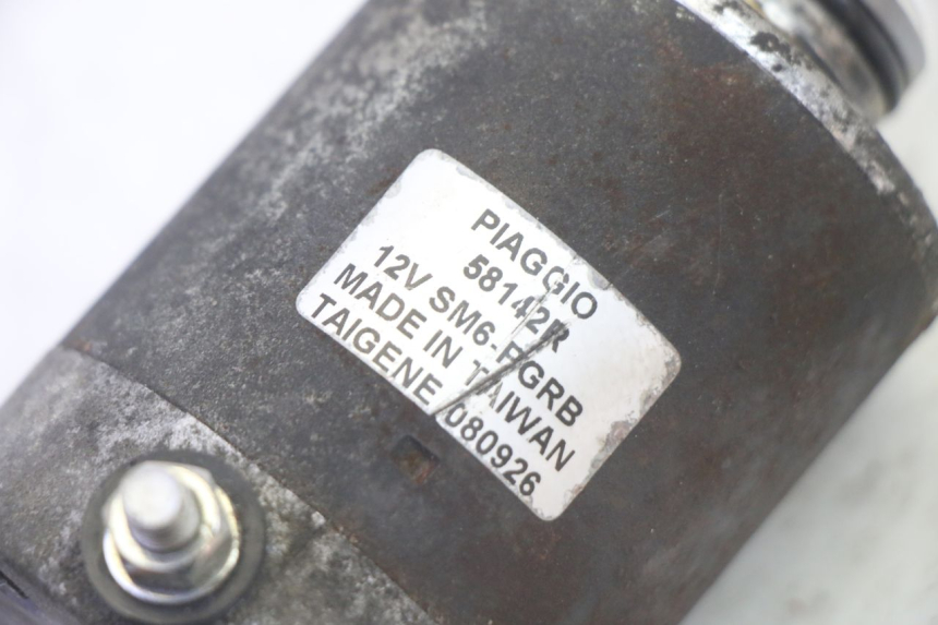 photo de STARTER PIAGGIO MP3 RL 250 (2007 - 2010) - Alternative perspective