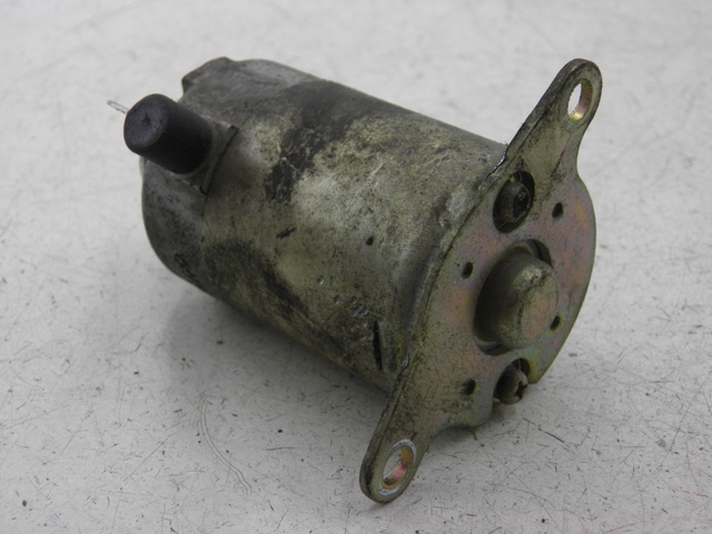 photo de STARTER PEUGEOT TWEET 4T 50 (2010 - 2014) - Zoom on usage condition