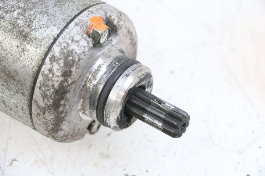 photo de STARTER PEUGEOT SATELIS 125 (2013 - 2018) - Alternative perspective