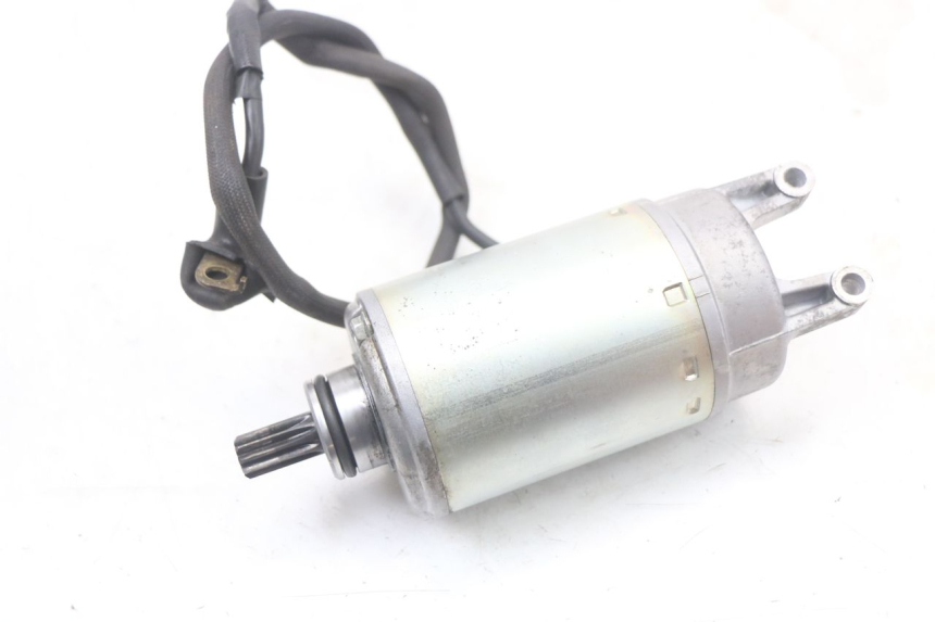 photo de STARTER SUZUKI GS F 500 (2004 - 2007)