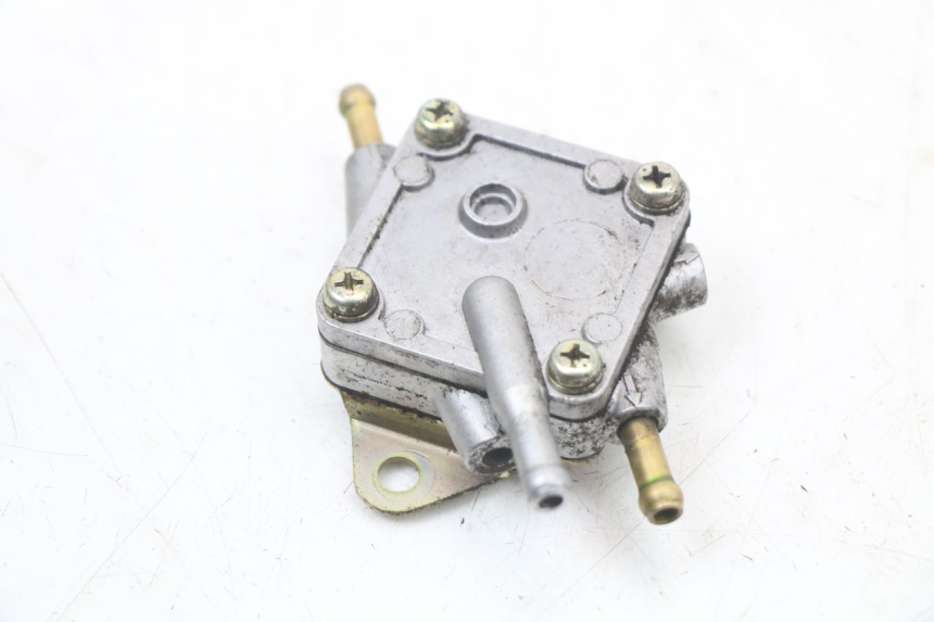 photo de FUEL TANK VALVE APRILIA SCARABEO GT 125 (1999 - 2007)