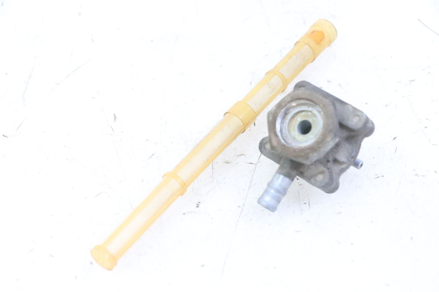 photo de FUEL TANK VENT HONDA CBF 500 (2004 - 2007)