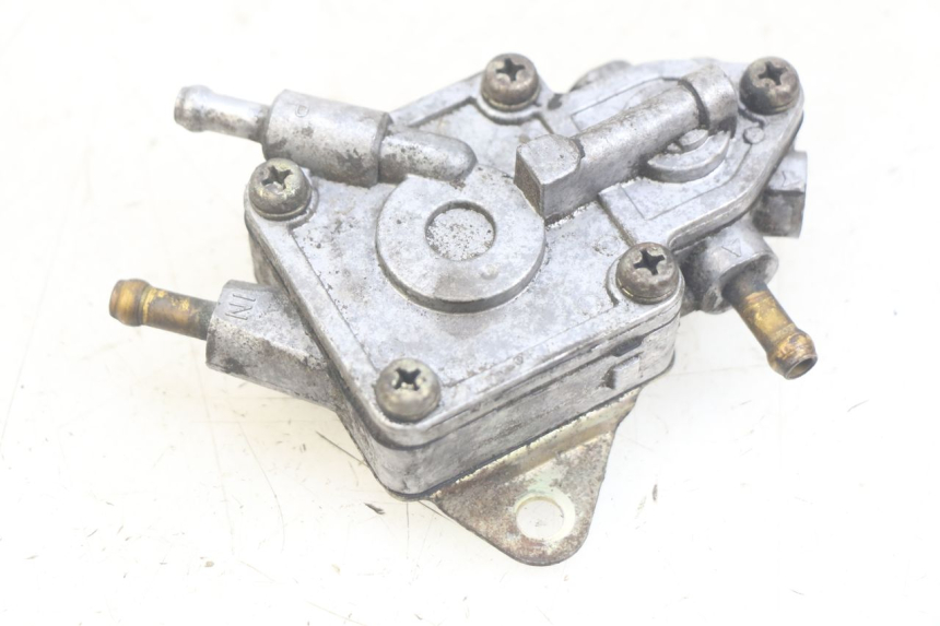 photo de FUEL TANK VALVE PEUGEOT ELYSEO 125 (1999 - 2004)