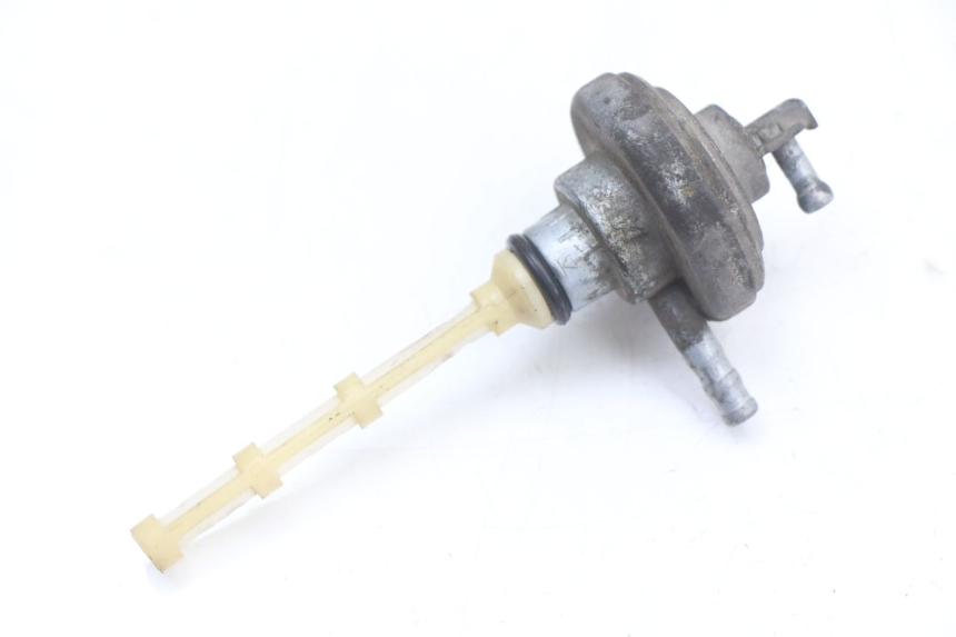 photo de FUEL TANK VALVE PIAGGIO FLY 4T 50 (2004 - 2010)