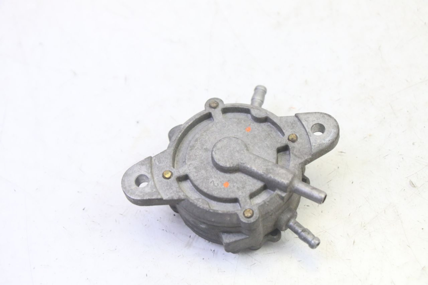 photo de FUEL TANK VALVE KYMCO GRAND DINK 125 (2002 - 2007)