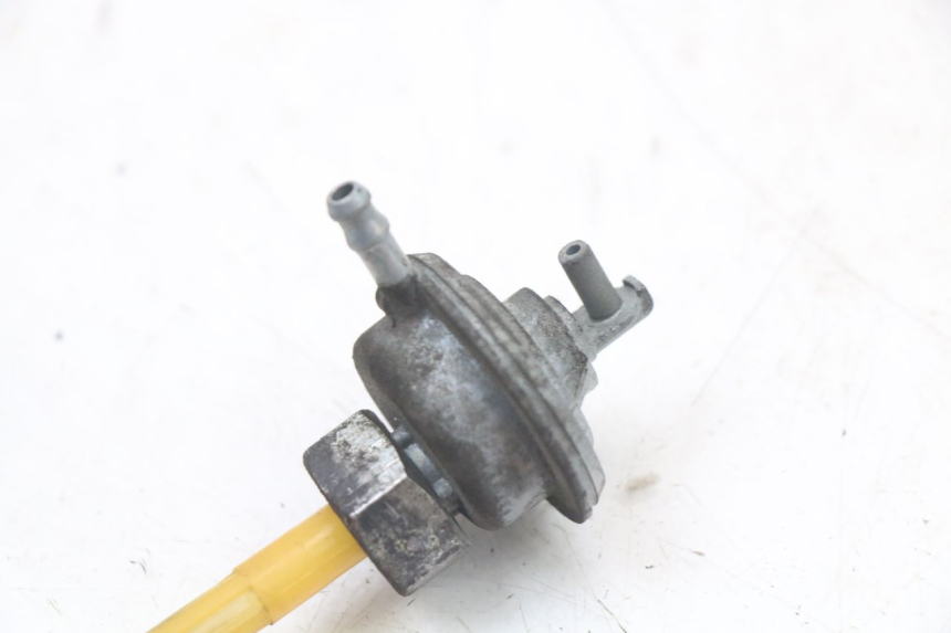 photo de FUEL TANK VALVE HONDA NES AROBASE 125 (2000 - 2003)