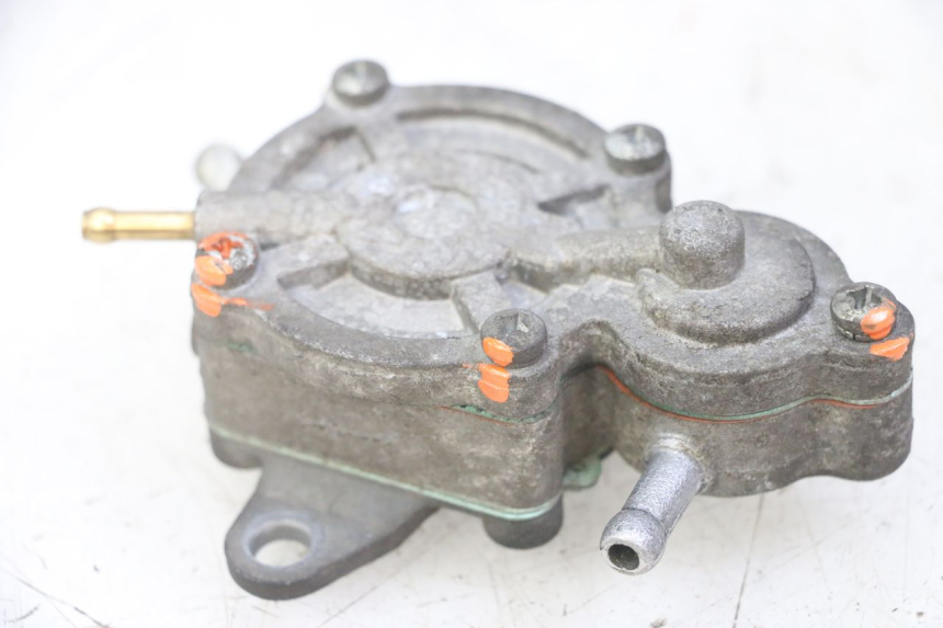 photo de FUEL TANK VALVE PEUGEOT JET FORCE CARBU 50 (2003 - 2016)
