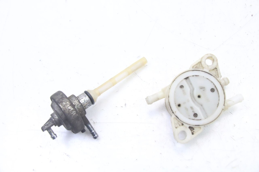 photo de FUEL TANK VENT PIAGGIO VESPA GRANTURISMO 125 (2003 - 2007)