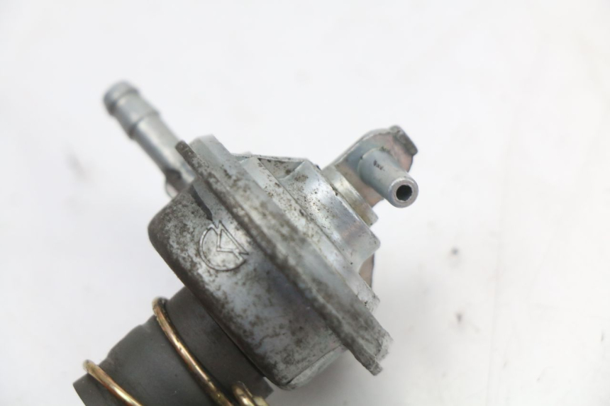 photo de FUEL TANK VALVE SYM MIO 50 (2005 - 2010)