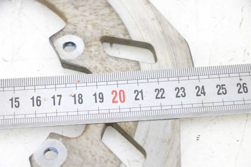 photo de REAR BRAKE DISC KSR CODE 125 (2018 - 2020) - Zoom on usage condition