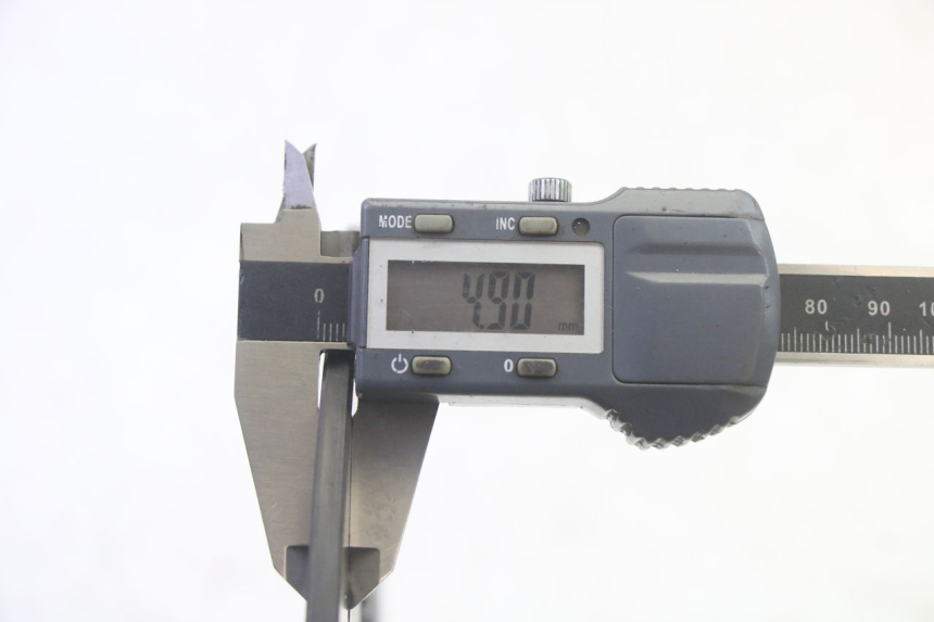 photo de REAR BRAKE DISC SUZUKI GSF N BANDIT 600 (1996 - 1999) - Product overview