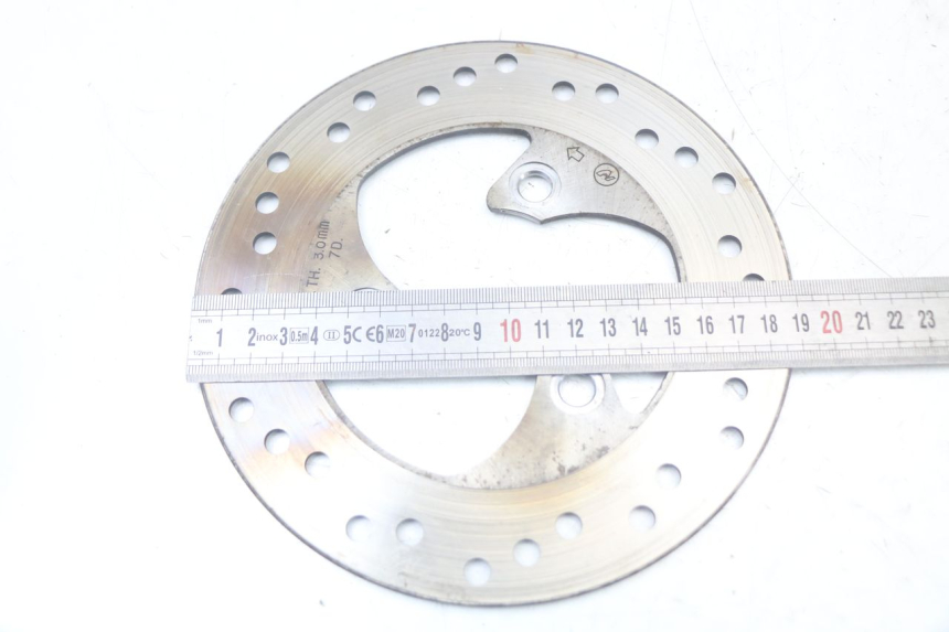 photo de REAR BRAKE DISC YAMAHA AEROX 2T 50 (2013 - 2017)
