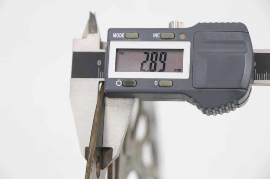 photo de FRONT BRAKE DISC HONDA CR 125 (1995 - 1997) - Product overview