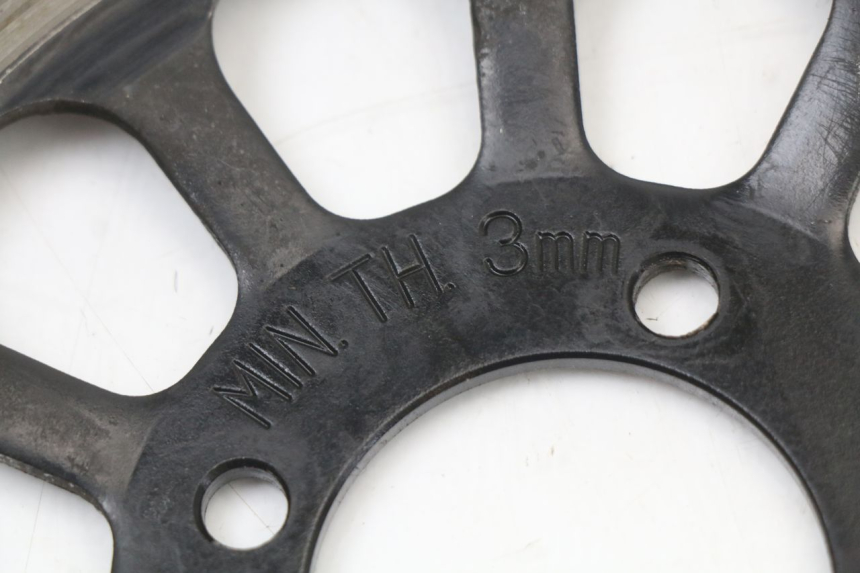 photo de FRONT BRAKE DISC SUZUKI GN 125 (1997 - 2000)