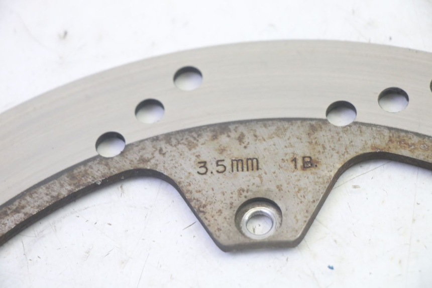 photo de FRONT BRAKE DISC YAMAHA TZR 50 (2008 - 2016) - Technical close-up