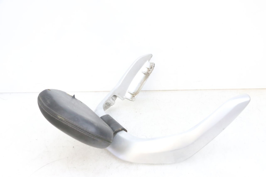 photo de BACKREST PEUGEOT ELYSEO 125 (1999 - 2004) - Additional view of the item