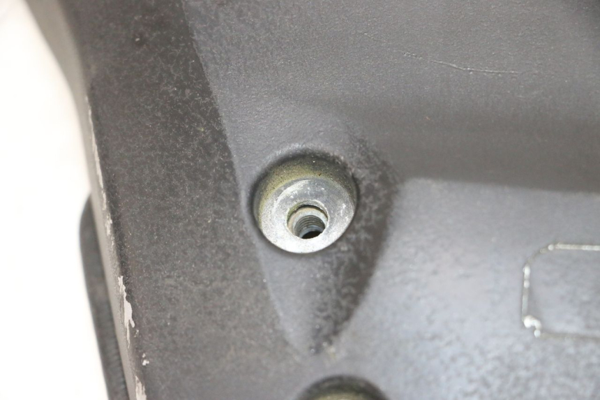 photo de BACKREST DAELIM S1 125 (2007 - 2016) - Surface and material condition