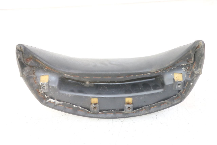 photo de BACKREST PEUGEOT SATELIS COMPRESSOR K15 125 (2006 - 2009)