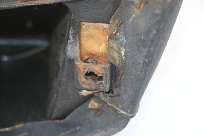 photo de BACKREST PEUGEOT SATELIS 125 (2013 - 2018)