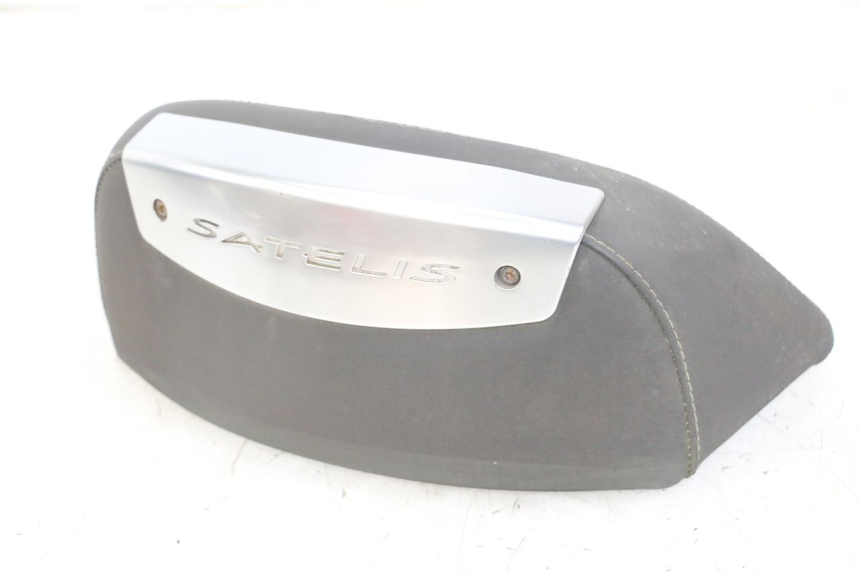 photo de BACKREST PEUGEOT SATELIS 125 (2013 - 2018)
