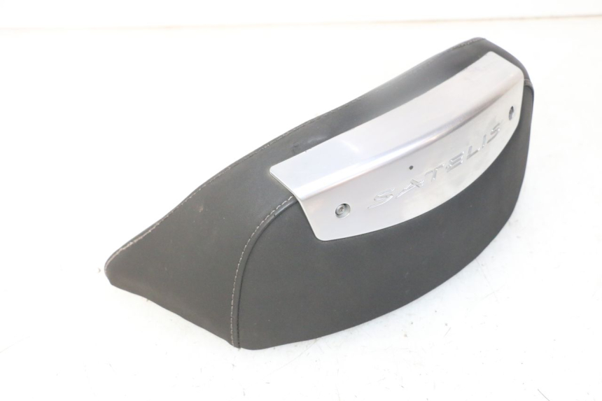 photo de BACKREST PEUGEOT SATELIS 125 (2013 - 2018)