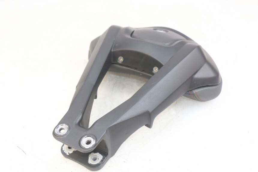 photo de SISSY BAR YAMAHA X-MAX XMAX 125 (2010 - 2014)