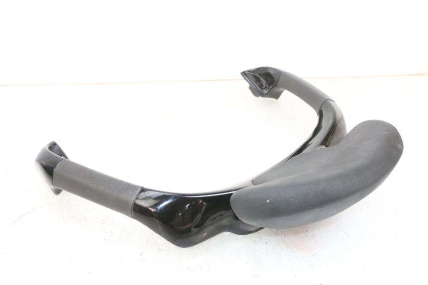 photo de BACKREST PIAGGIO XEVO - X EVO 125 (2007 - 2016) - Fixing points details