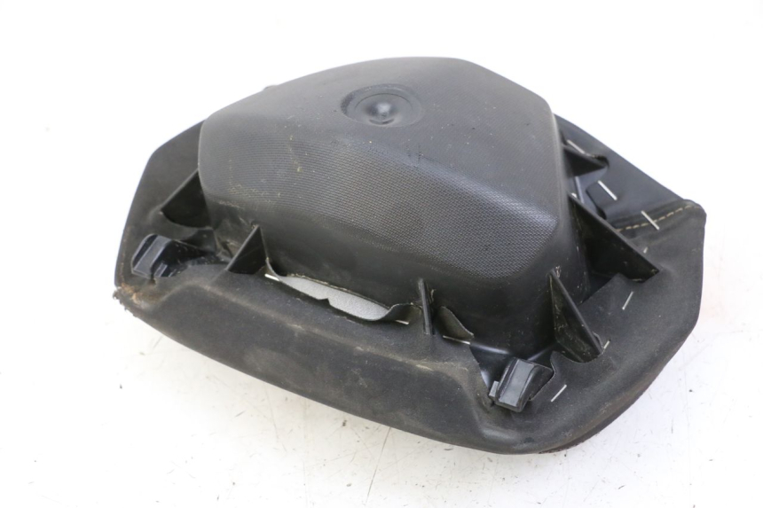 photo de BACKREST YAMAHA YP T-MAX TMAX 530 (2017 - 2020)