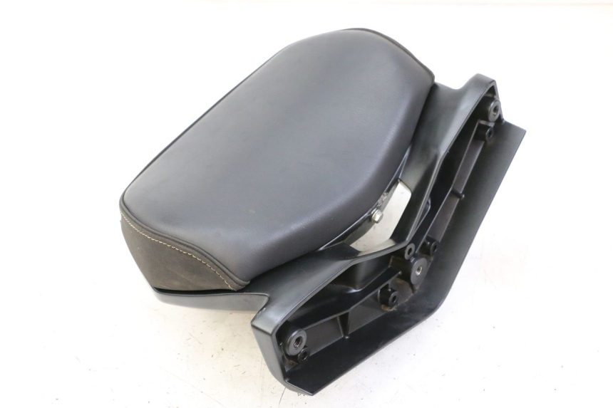 photo de BACKREST YAMAHA YP T-MAX TMAX 530 (2017 - 2020)
