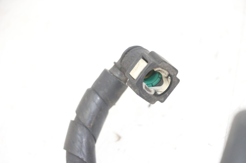 photo de INJECTOR HOSE PIAGGIO MP3 LT 400 (2007 - 2012)