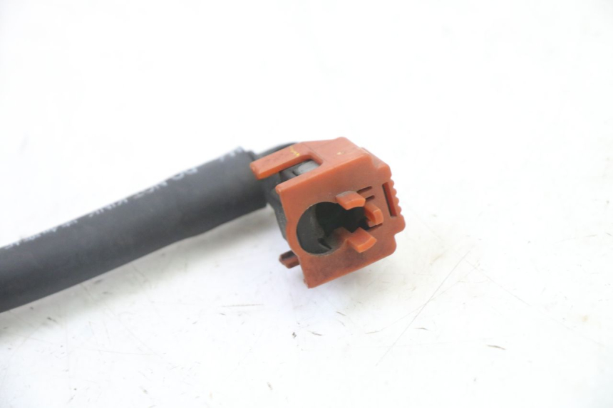 photo de INJECTOR HOSE YAMAHA XJ6 ABS 600 (2008 - 2016)