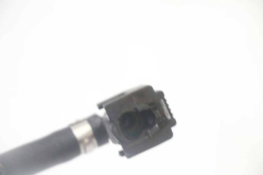 photo de INJECTOR HOSE YAMAHA YZ-F YZF 250 (2014 - 2018)