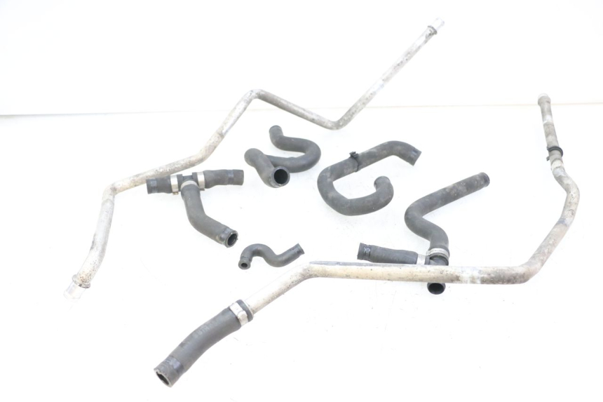 photo de RADIATOR HOSE BMW C1 125 (2000 - 2003)