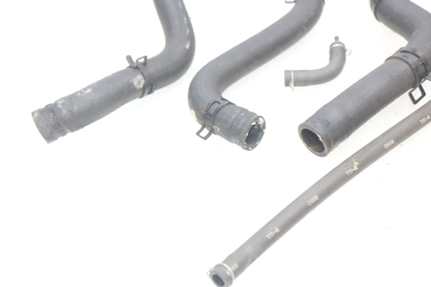 photo de RADIATOR HOSE HONDA FES PANTHEON 2T 125 (1998 - 2002)