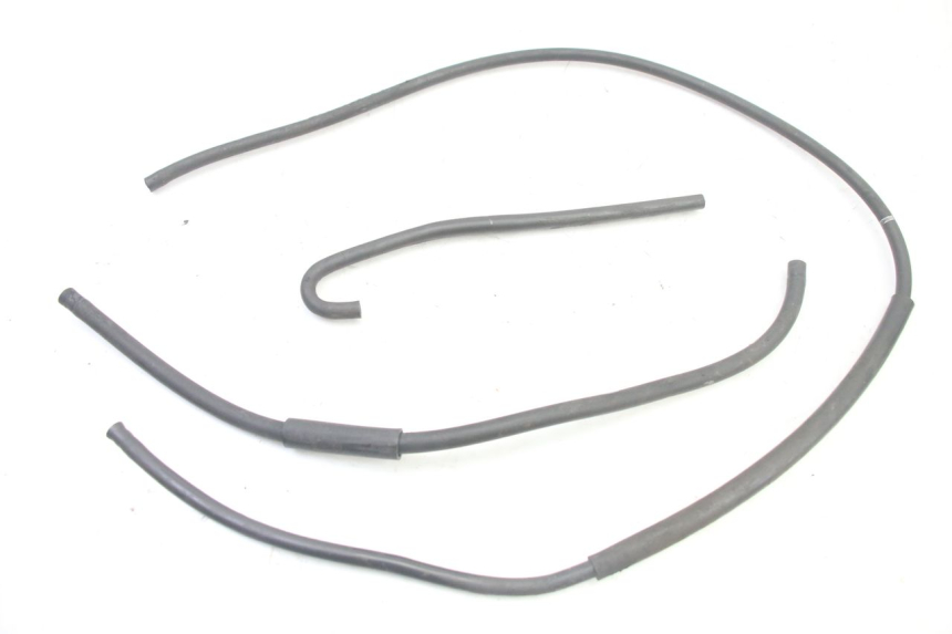 photo de RADIATOR HOSE SUZUKI GSR 750 (2011 - 2017)