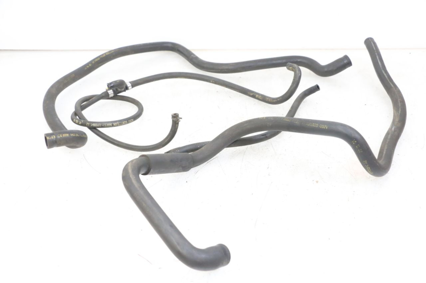 photo de RADIATOR HOSE PIAGGIO BEVERLY 125 (1998 - 2005)