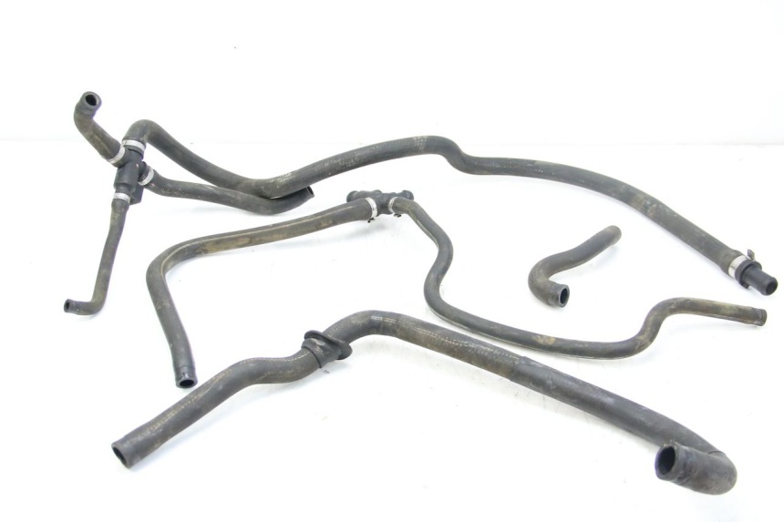 photo de RADIATOR HOSE PIAGGIO VESPA GRANTURISMO 125 (2003 - 2007)