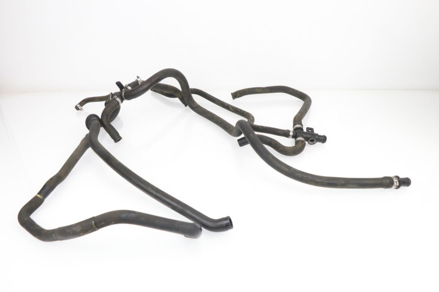 photo de RADIATOR HOSE PIAGGIO VESPA GTS 125 (2007 - 2012)