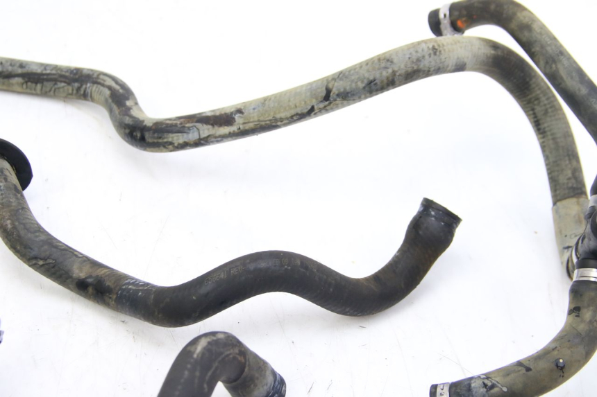 photo de RADIATOR HOSE PIAGGIO VESPA GTS SUPER IE 125 (2009 - 2016)