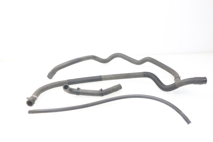 photo de RADIATOR HOSE PEUGEOT SATELIS 300 (2012 - 2015) - Component detail