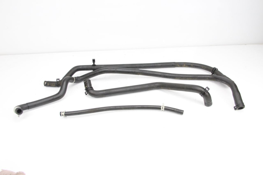 photo de RADIATOR HOSE PEUGEOT SATELIS 125 (2013 - 2018)