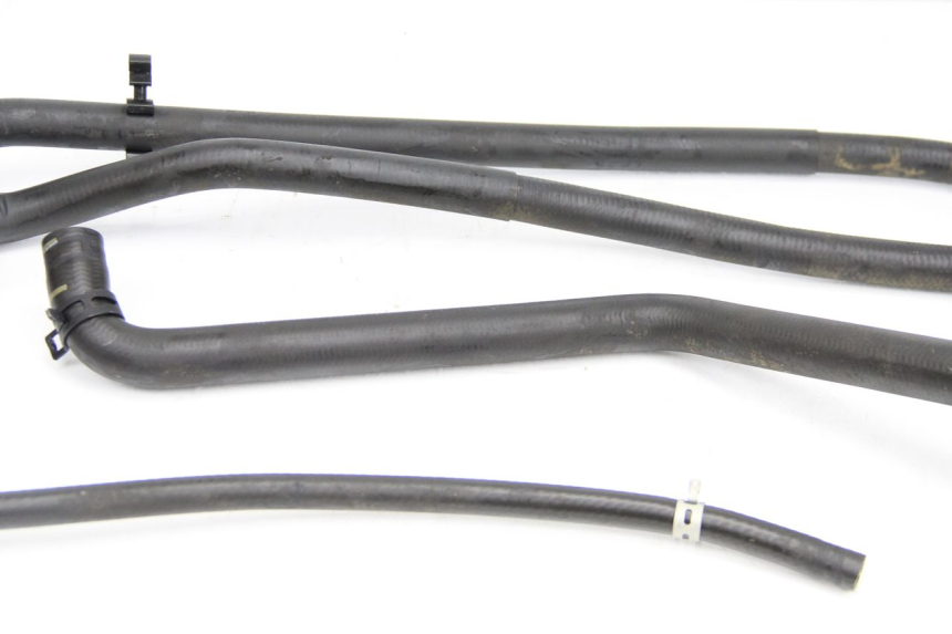 photo de RADIATOR HOSE PEUGEOT SATELIS 125 (2013 - 2018)